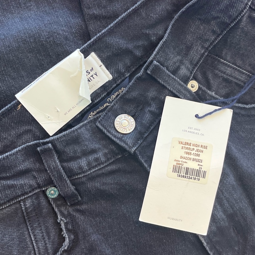 Citizens of Humanity
Valerie High-rise Stirrup Jeans - Picture 11 of 16